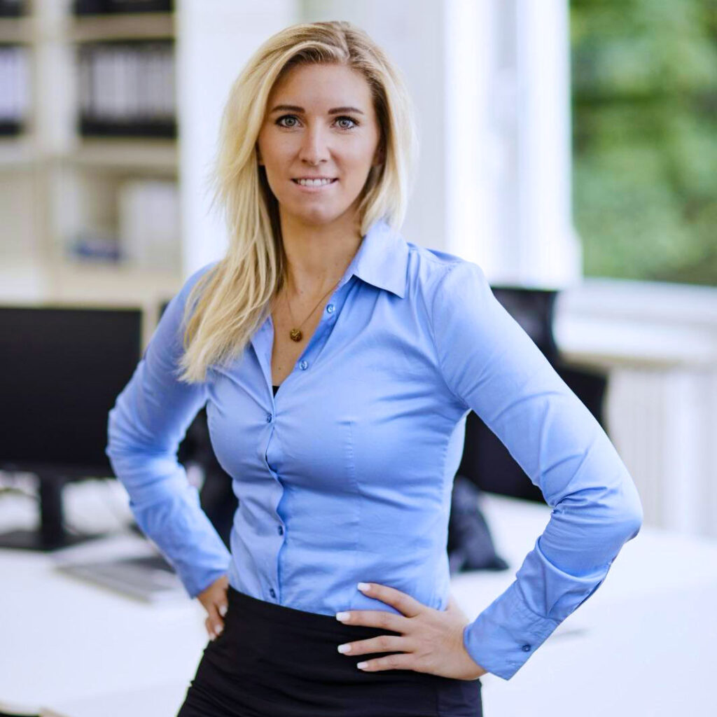 Jennifer Munz, Vorständin der HERZOG LEASING AG
